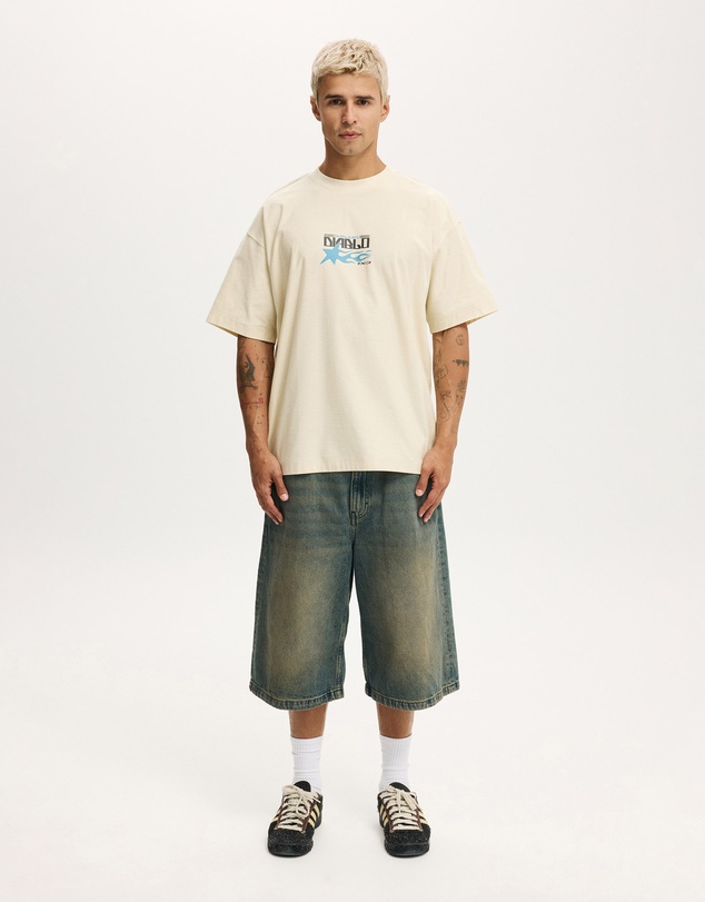 Cotton On - Box Fit Graphic T-Shirt