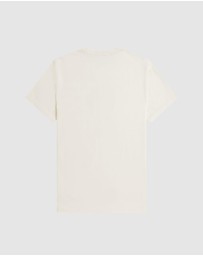 Fred Perry - Outline Laurel Wreath T-Shirt