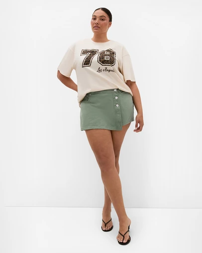 City Chic - Plus size Oversized LA Leopard Print Tee - cream