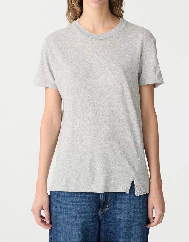 Bassike - Classic T-Shirt