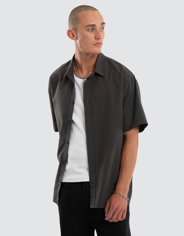 Kiss Chacey - Pulse SS Shirt