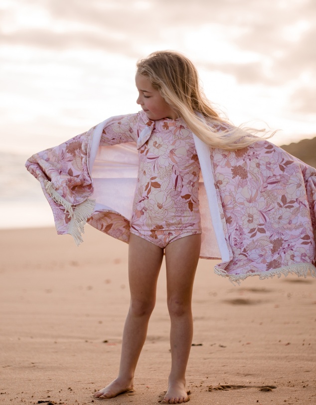 WITH LOVE FOR KIDS - Beach Towel - Kids