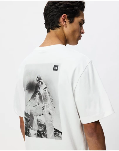 The North Face - Expedition Photo Relaxed Short Sleeve Tee Graphic