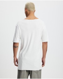 Surrounded By Ghosts - The Onyx Slim Rib Knit T-Shirt