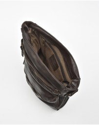 Cobb & Co - Mawson Washed Leather Multiple Pocket Crossbody