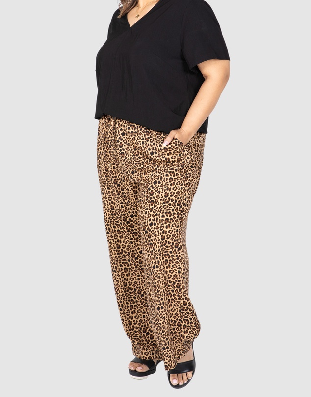 Love Your Wardrobe - Khloe Animal Print Pants
