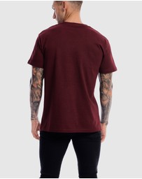 DVNT - Deluxe Tee