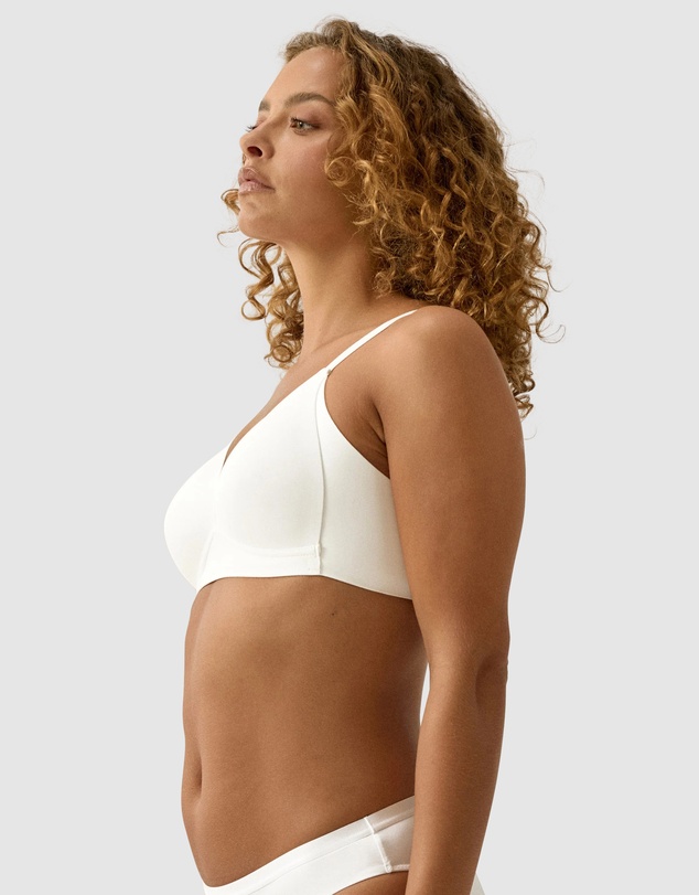 Naturana - Side Smoothing Wireless Padded Bra