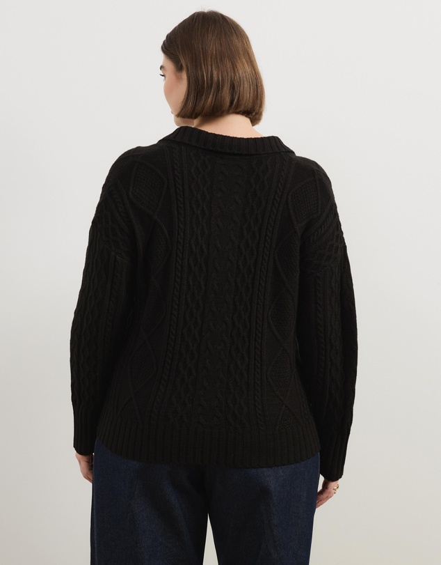 Atmos&Here Curvy - Faye Cable Knit Pullover With Collar