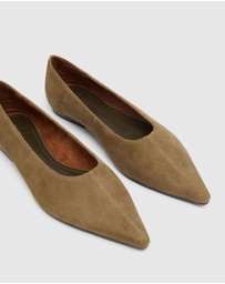 Oxford - Reece Suede Pointy Flat