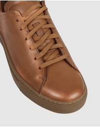 S by Sempre Di - Babette Low-Top Sneakers