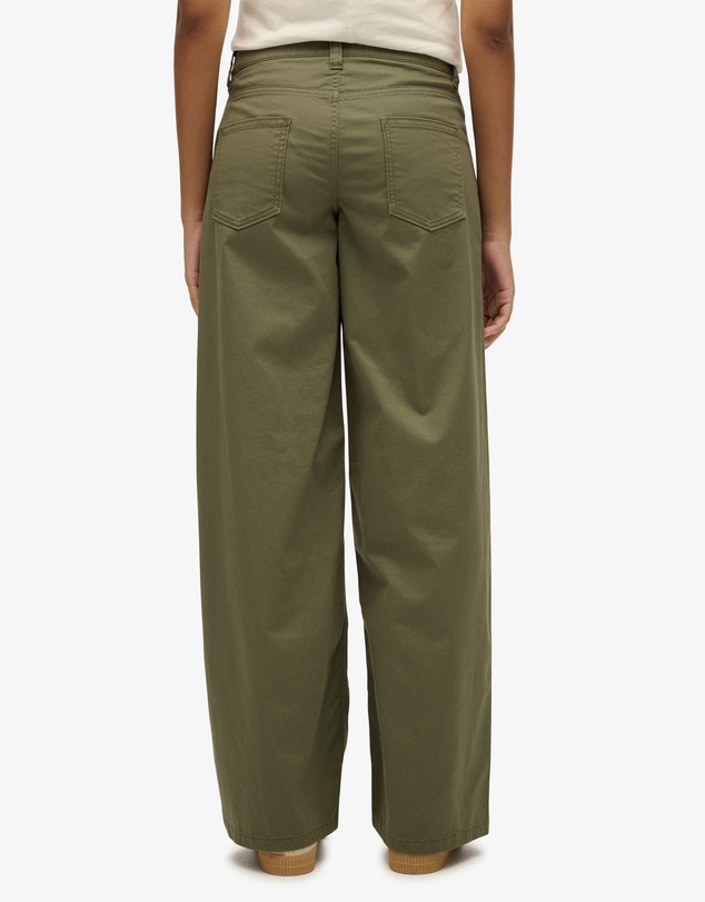 Superdry - Mid Rise Baggy Chino