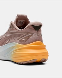 Puma - MagMax NITRO 2 Running Shoes - Men