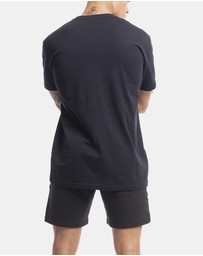 Vacancy Co - 6-Pack Vacant Tee