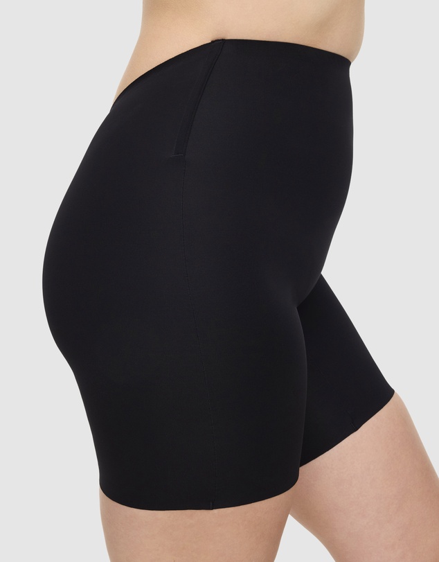 Spanx - SPANXshape Suit Your Fancy-Low Back Mid Thigh Short