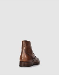 Brando - Marwin Brogues And oxford