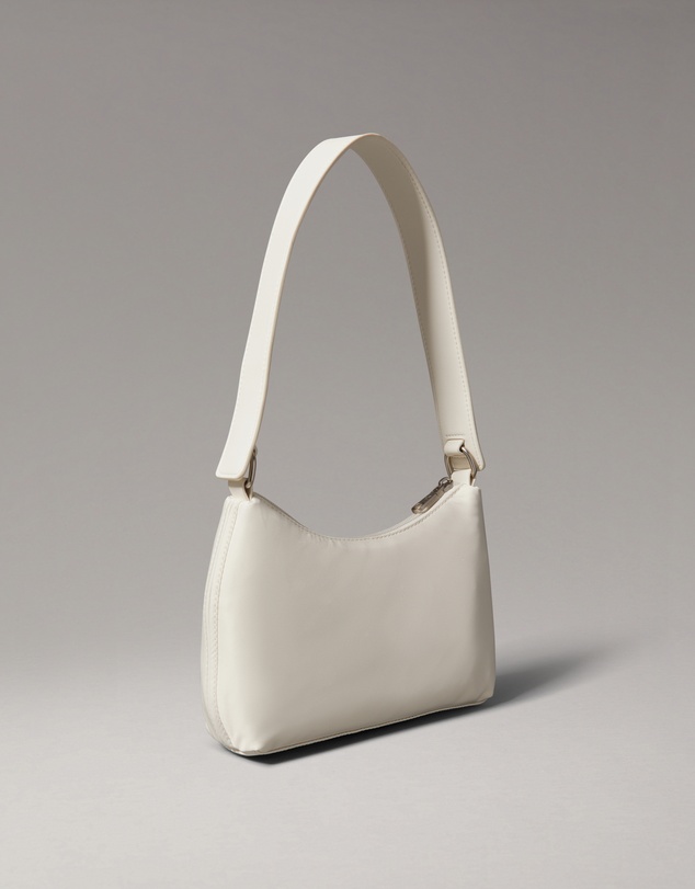 Calvin Klein - Sleek Shoulder Bag