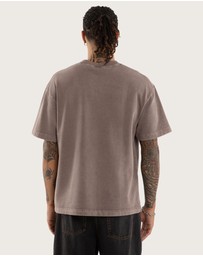Kiss Chacey - Syndicate Loopback Street Tee