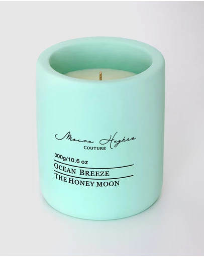 Moira Hughes - The White Label - The Honeymoon Candle