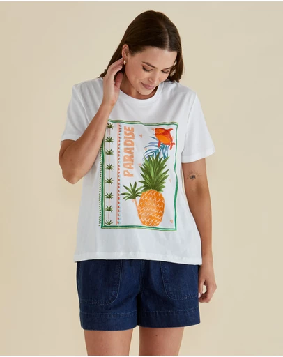 Betty Basics - Ellia Crew Tee