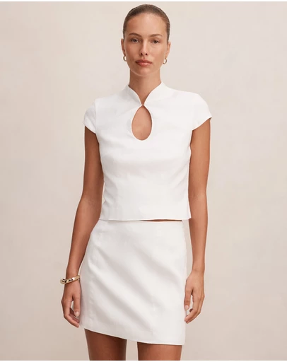 Forever New - Ayla Keyhole Linen Top