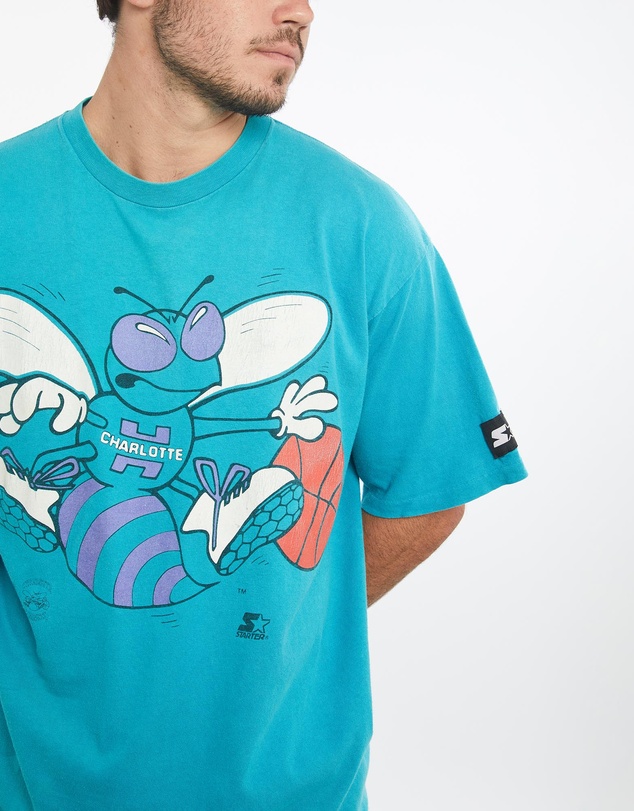 Vintage by The Real Deal - Pre Loved - Vintage 90s NBA Charlotte Hornets Tee