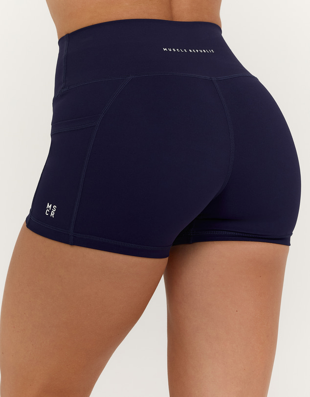Muscle Republic - Sculpt Bonded Waist Pocket Mini Shorts