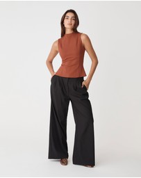 Forcast - Finnley Structured Ponte Top