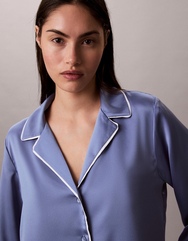 Calvin Klein - Sheen Satin Short Sleeve Shirt