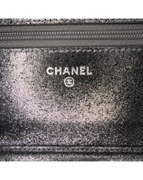 Pre-Loved by Azura Reborn - Pre-Loved chanel Quilted Flap Clutch with Chain Accent Evening Bag