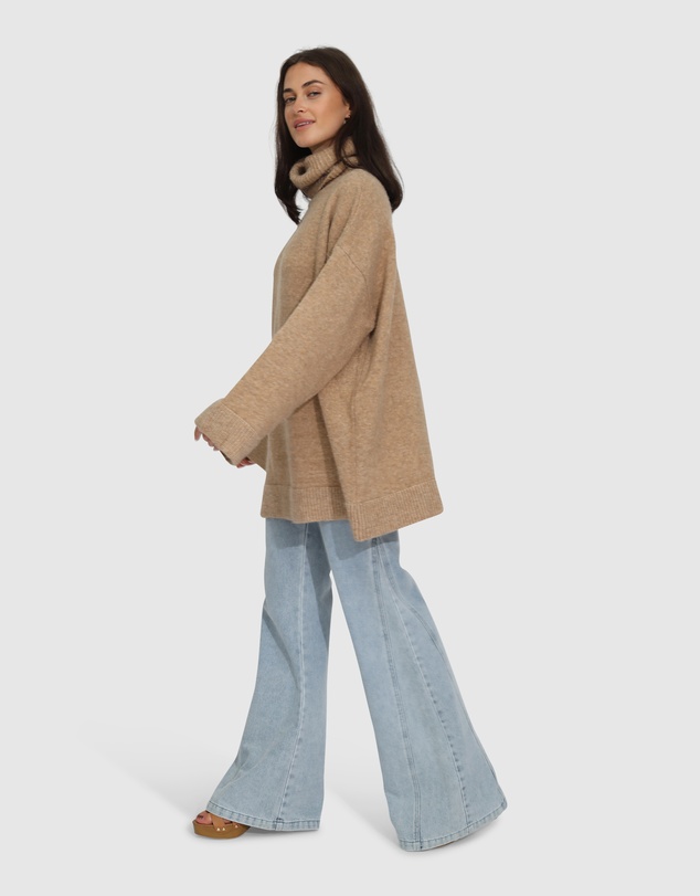 Belle & Bloom - Cuddle Me Oversized Tunic Sweater