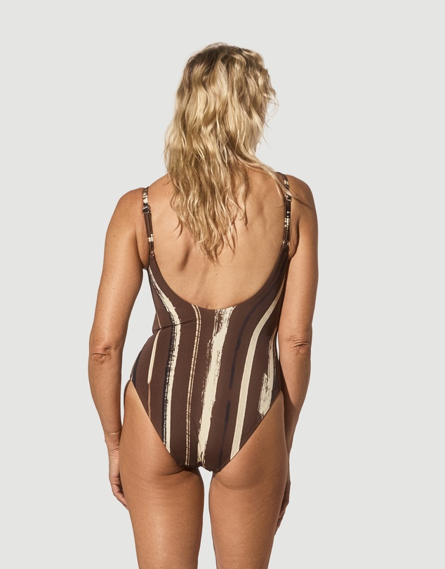 Form and Fold - The One Underwire D-G One Piece