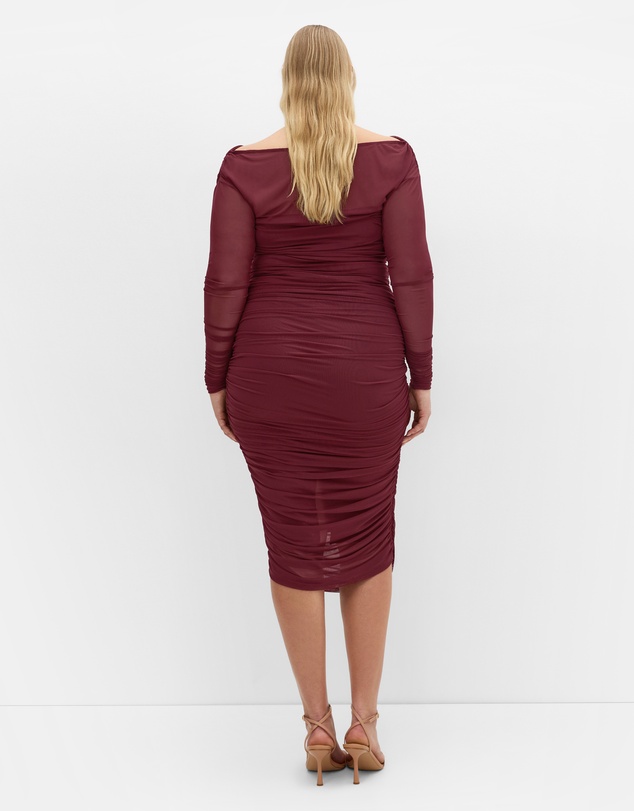 City Chic - Plus size Anastasia Ruched Midi Skirt - choc cherry