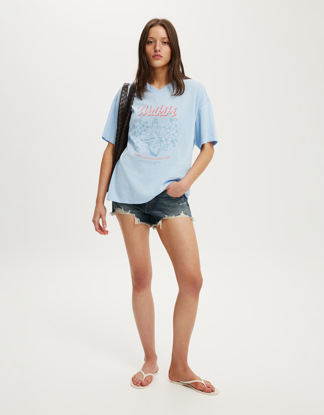 Cotton On - V Neck Vacay Graphic Tee