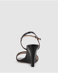 Edward Meller - SHILO90 Split Strap Sandal on Wedge