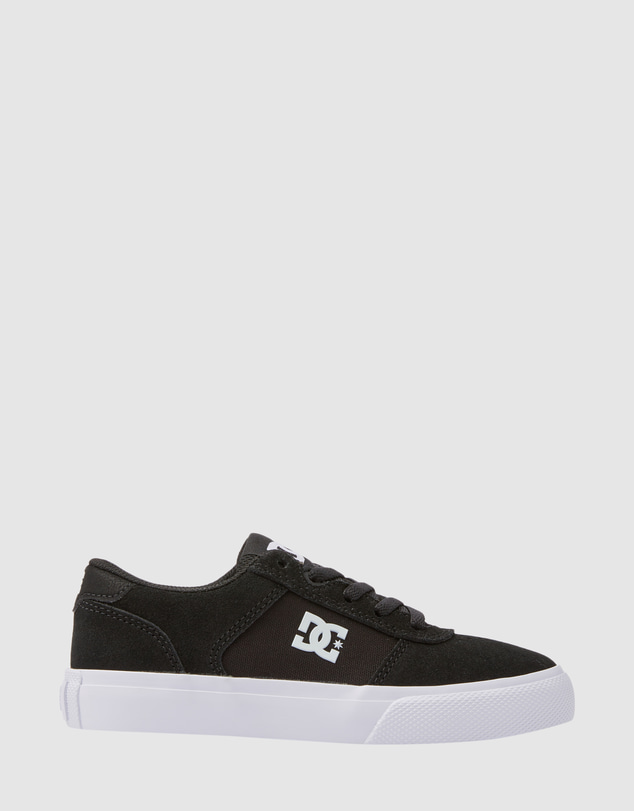 DC Shoes - Boys 8 to 16 Teknik Skate Shoes