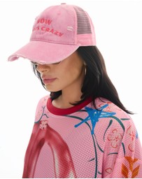 THE TALES - Wow Thats Crazy Trucker Cap