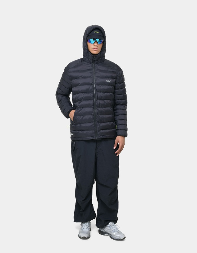 PYRA - SUMMIT PUFFER JACKET - BLACK