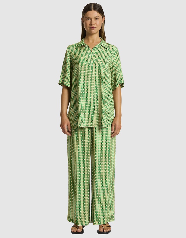 JETS - Mattala Geo Short Sleeve Shirt