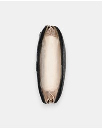 GUESS - Zamira Dome Pouch