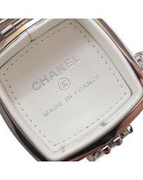 Pre-Loved by Azura Reborn - Pre-Loved chanel Compact Mirror Bag with Chain Shoulder Strap Stylish Accessory