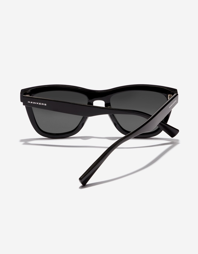 Hawkers Co - HAWKERS - Black Dark DOWNTOWN MAX  Sunglasses for Men and Women UV400
