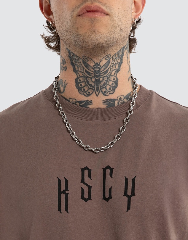 Kiss Chacey - Trapped Dual Curved Tee