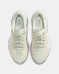 Nike - Pegasus Plus - Women's