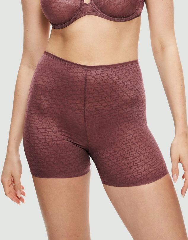 Triumph - Signature Sheer Short
