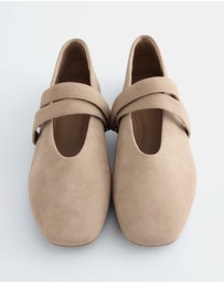 & Other Stories - Cross-Strap Leather Ballet Flats