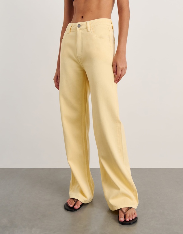 Jag - Loe Mid Rise Straight Jean