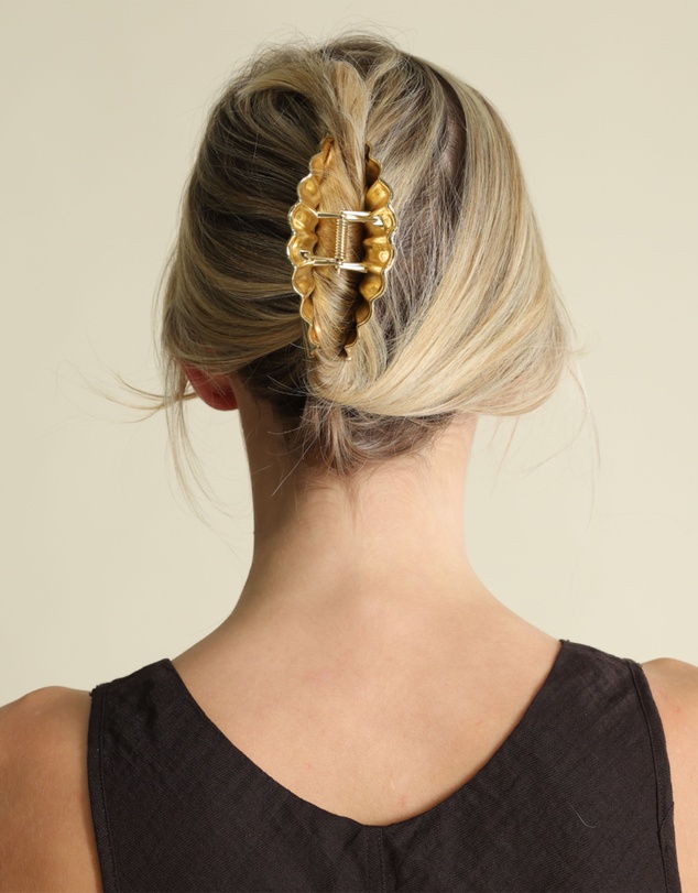 Morgan & Taylor - Nautilus Hair Claw in Gold