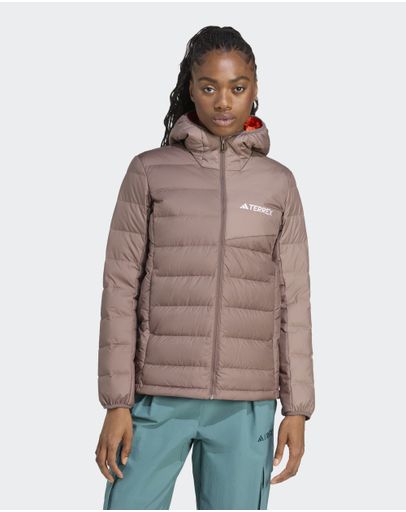 Earth Strata / Trace Brown