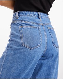 Dazie - Cool Girl Pleat Denim Jeans